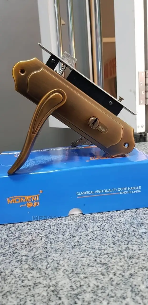 Moments High Quality Doorlock With 3 Keys