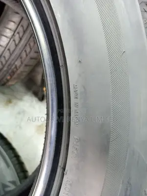255/55r20 Bridgestone Alenza 001
