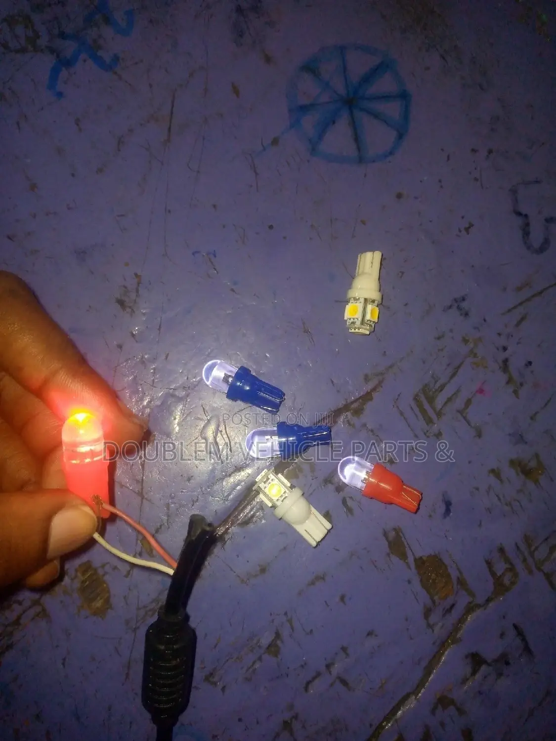 Cupless Coloured Parking Bulb LED Type T10 12V Colours