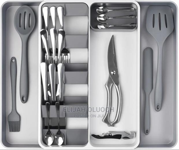 Cutlery Organizers