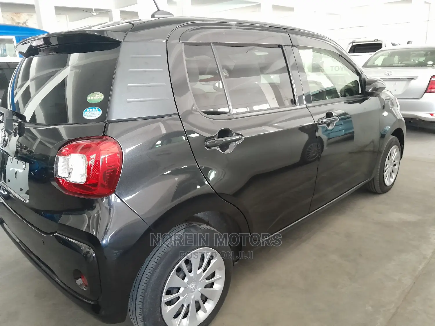 Toyota Passo 2016 Black