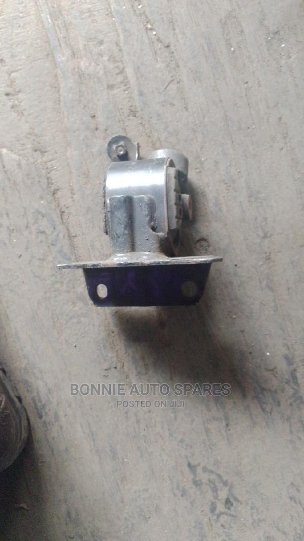 1az Avensis/Voxy/Noah Gearbox Mounting - thumbnail 2