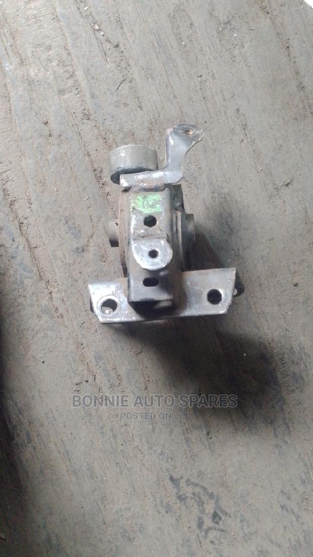 1az Avensis/Voxy/Noah Gearbox Mounting - thumbnail 4