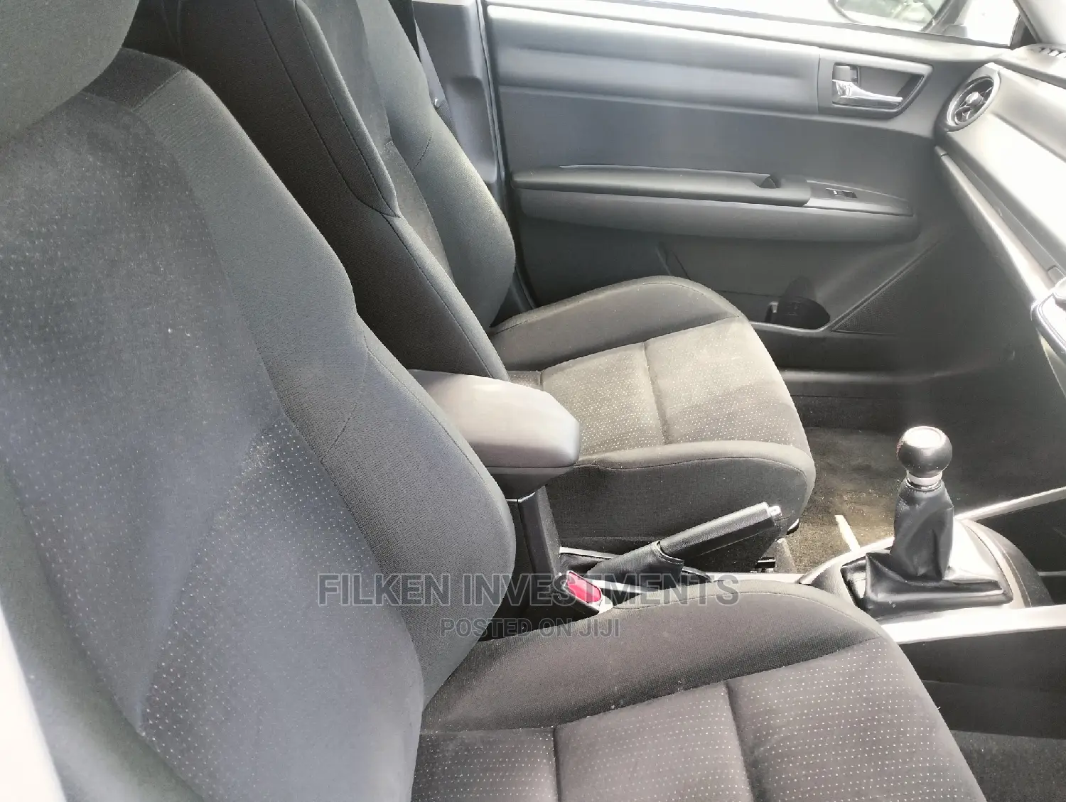 Toyota Corolla Fielder 2019 White