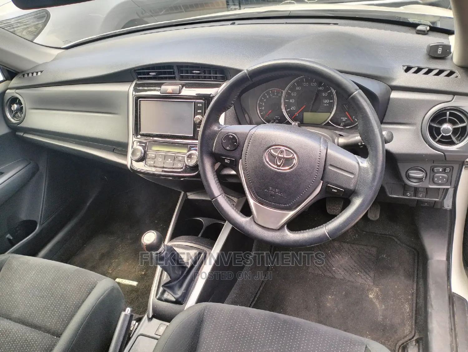 Toyota Corolla Fielder 2019 White