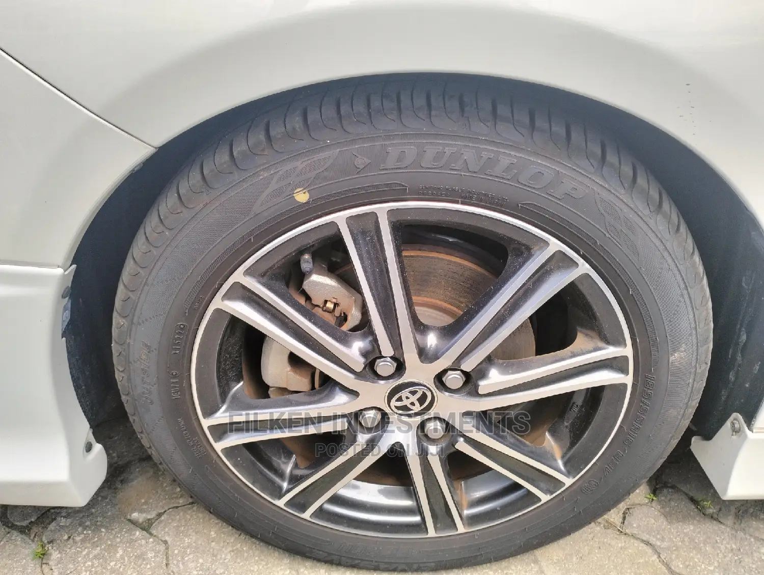 Toyota Corolla Fielder 2019 White