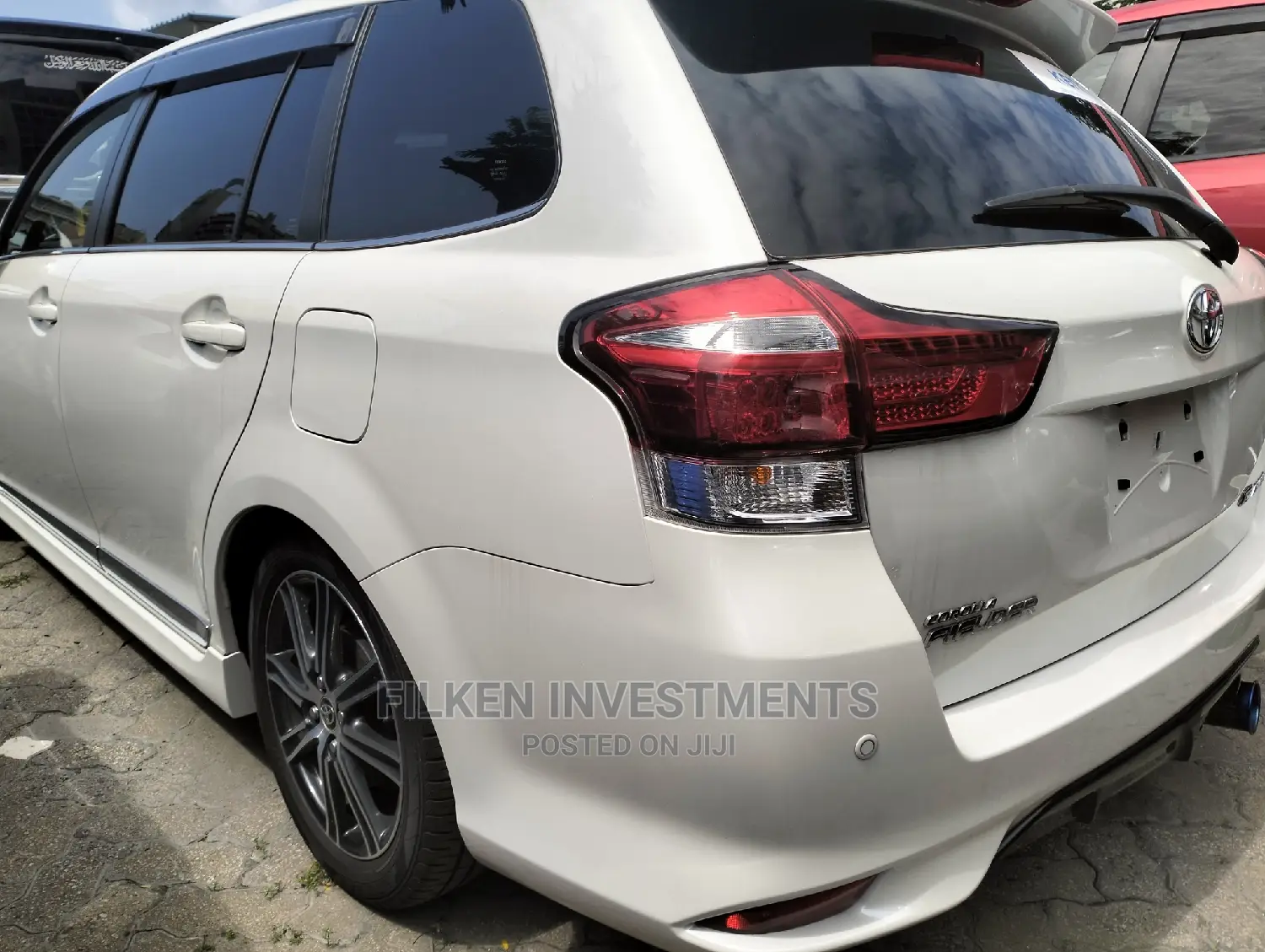 Toyota Corolla Fielder 2019 White
