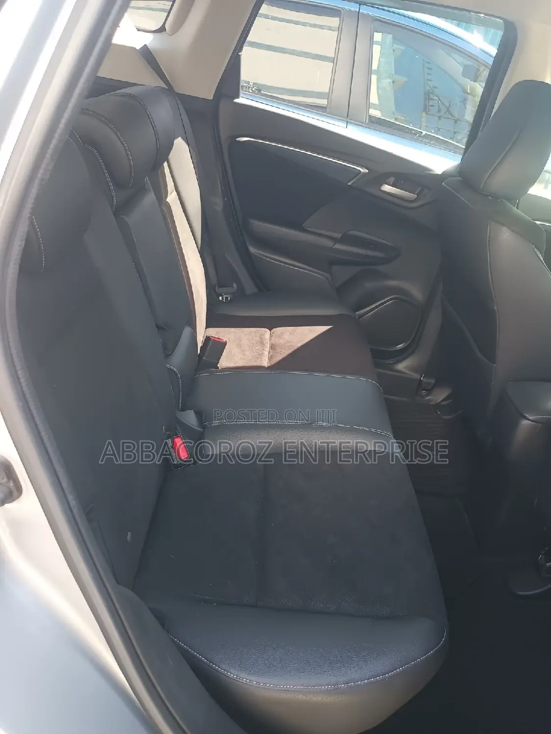 Honda Shuttle 1.5 Hybrid 2WD 2017 Silver