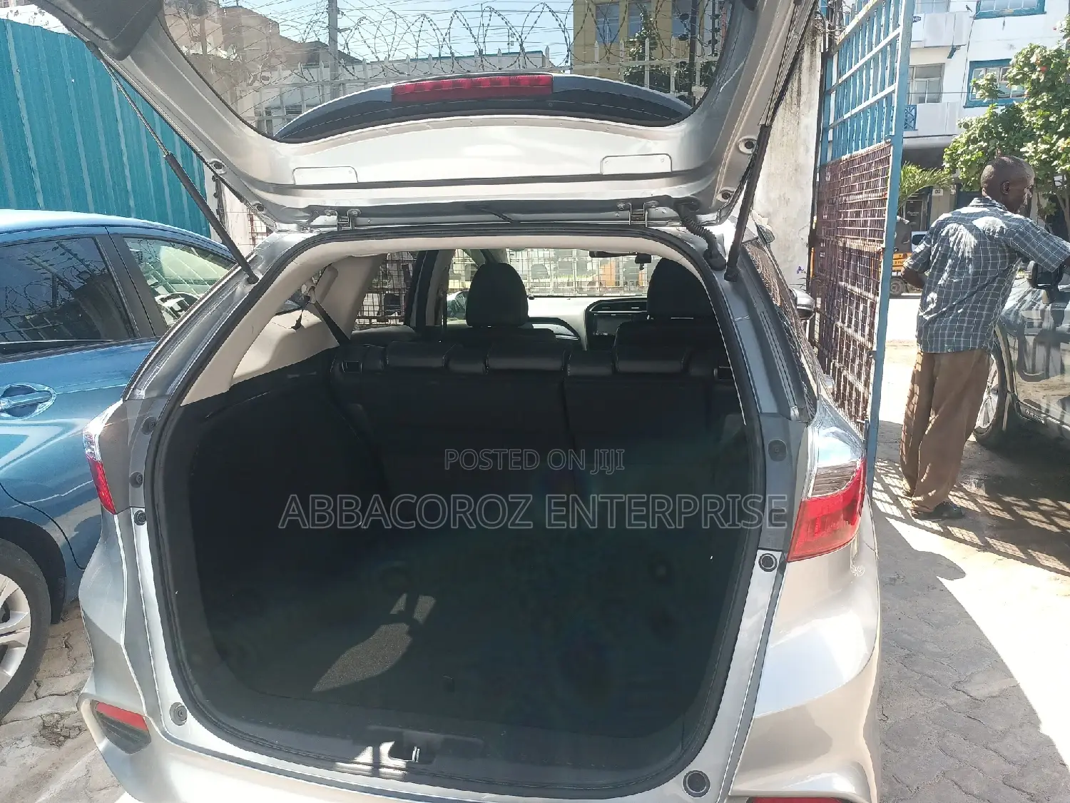 Honda Shuttle 1.5 Hybrid 2WD 2017 Silver