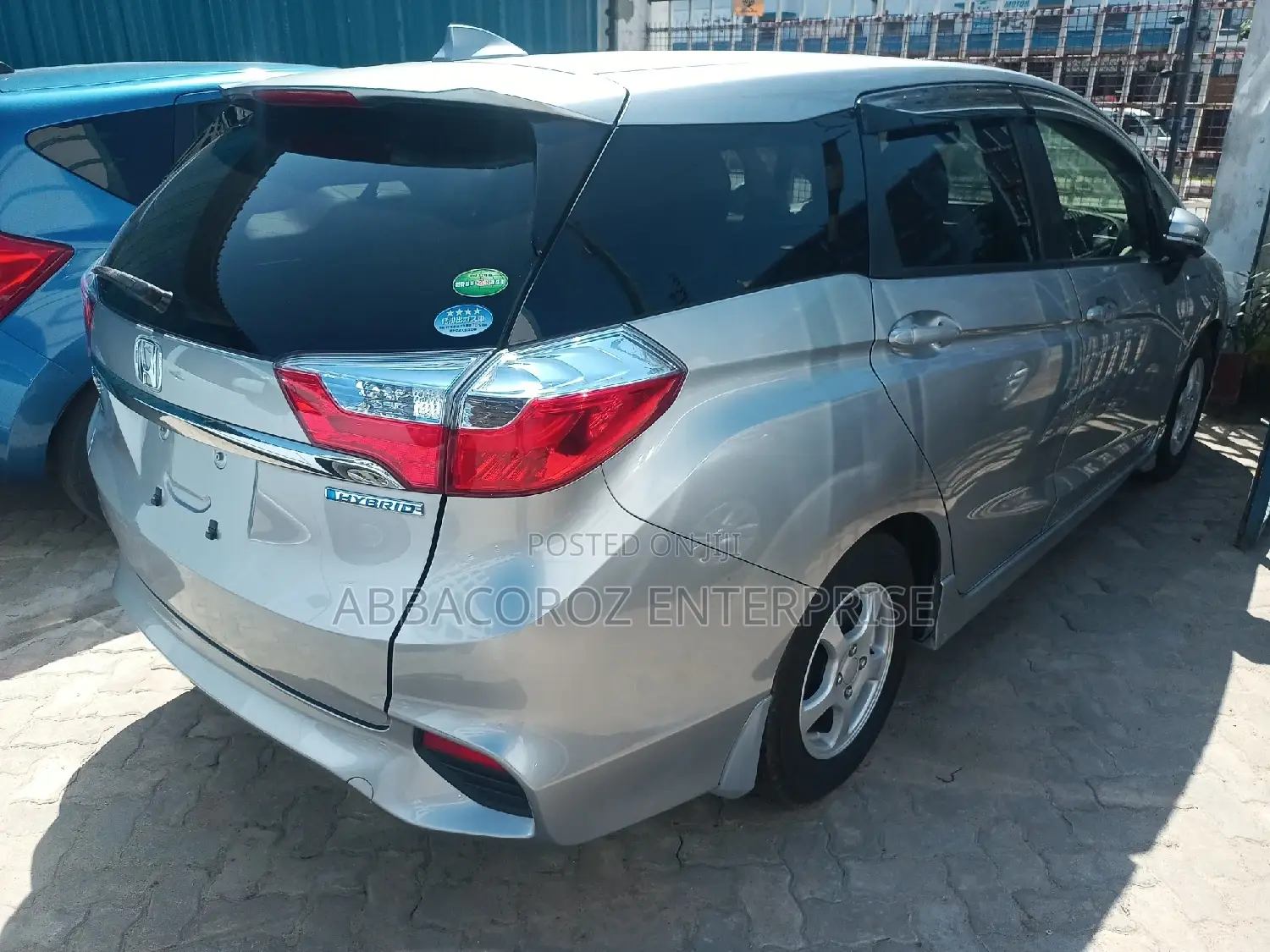 Honda Shuttle 1.5 Hybrid 2WD 2017 Silver