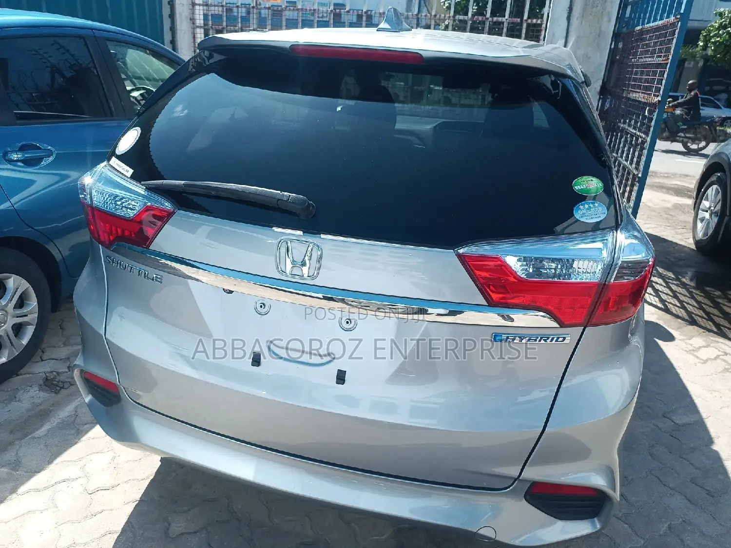 Honda Shuttle 1.5 Hybrid 2WD 2017 Silver