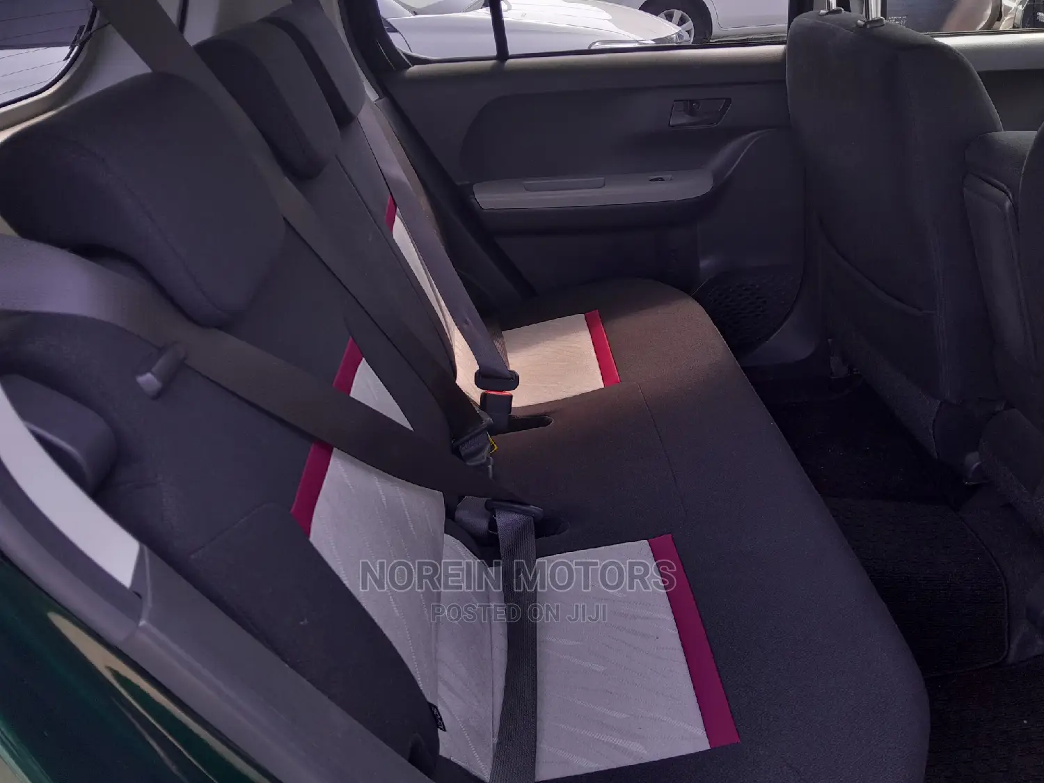 Toyota Passo 2015 Green