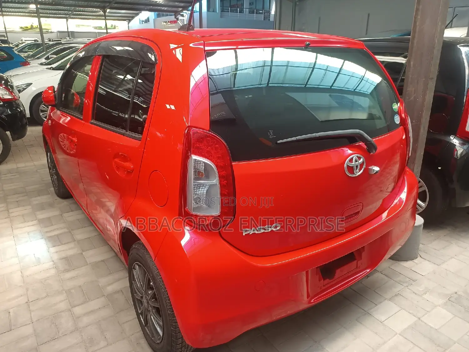 Toyota Passo 1.0 FWD 2016 Red