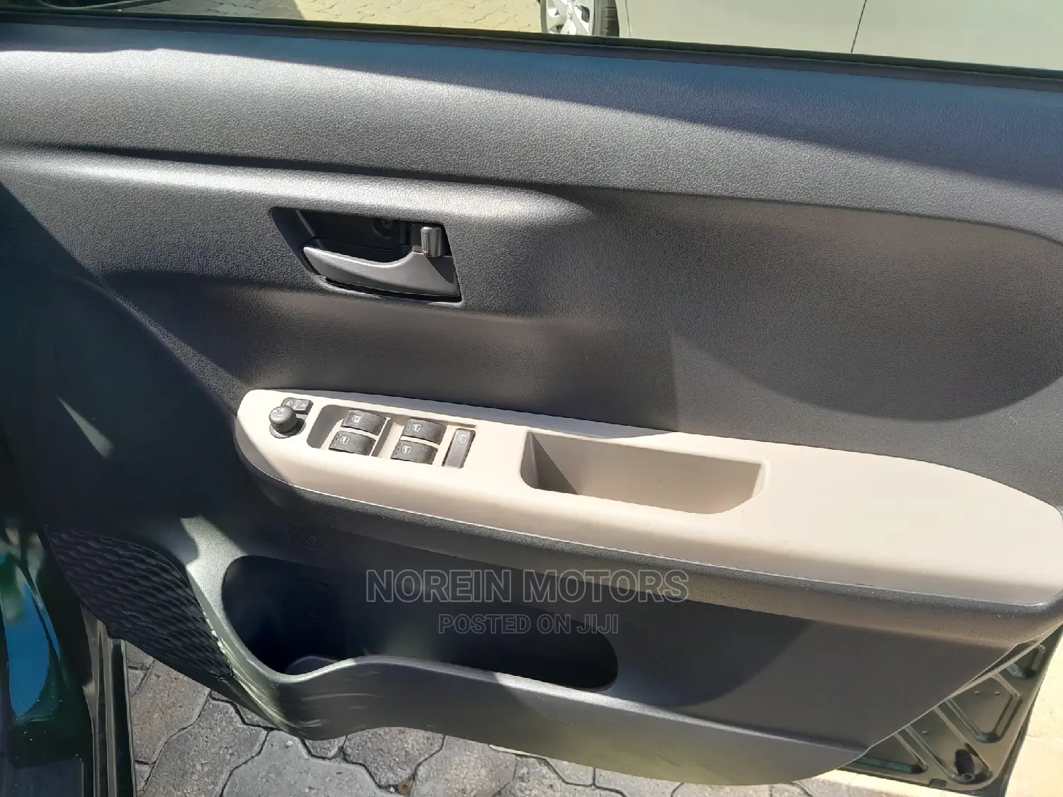 Toyota Passo 2015 Green