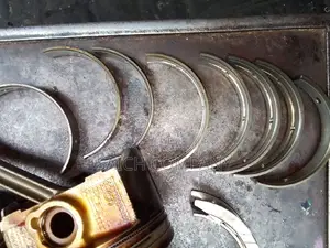 Subaru FB16 Engine Pistons