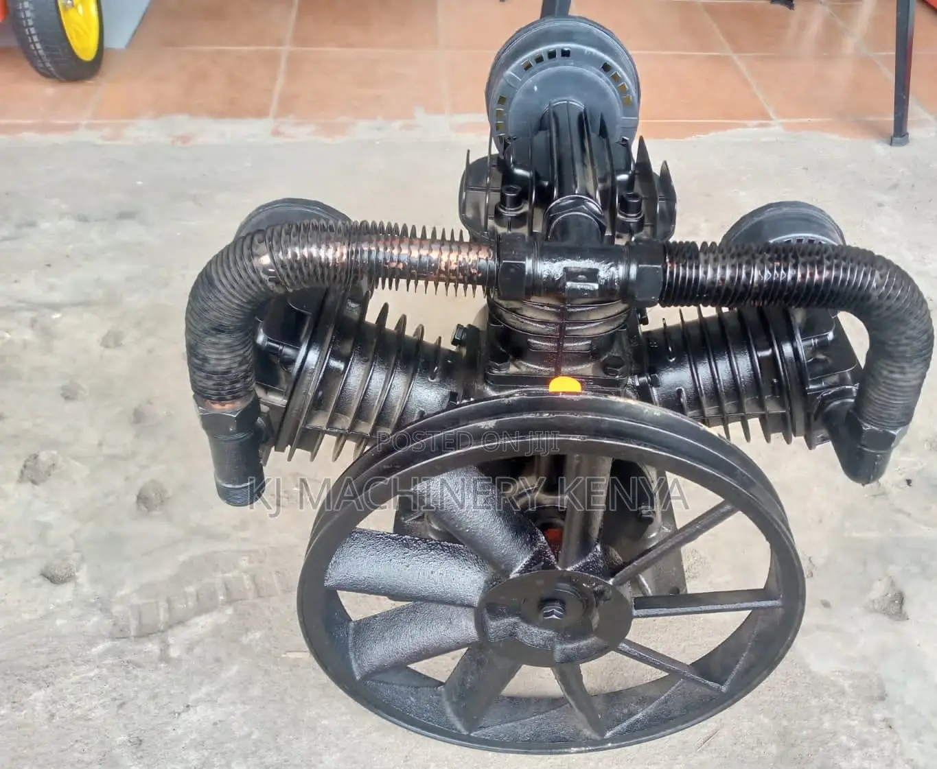 Compressor Head