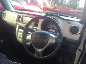 Suzuki Hustler 2016 White