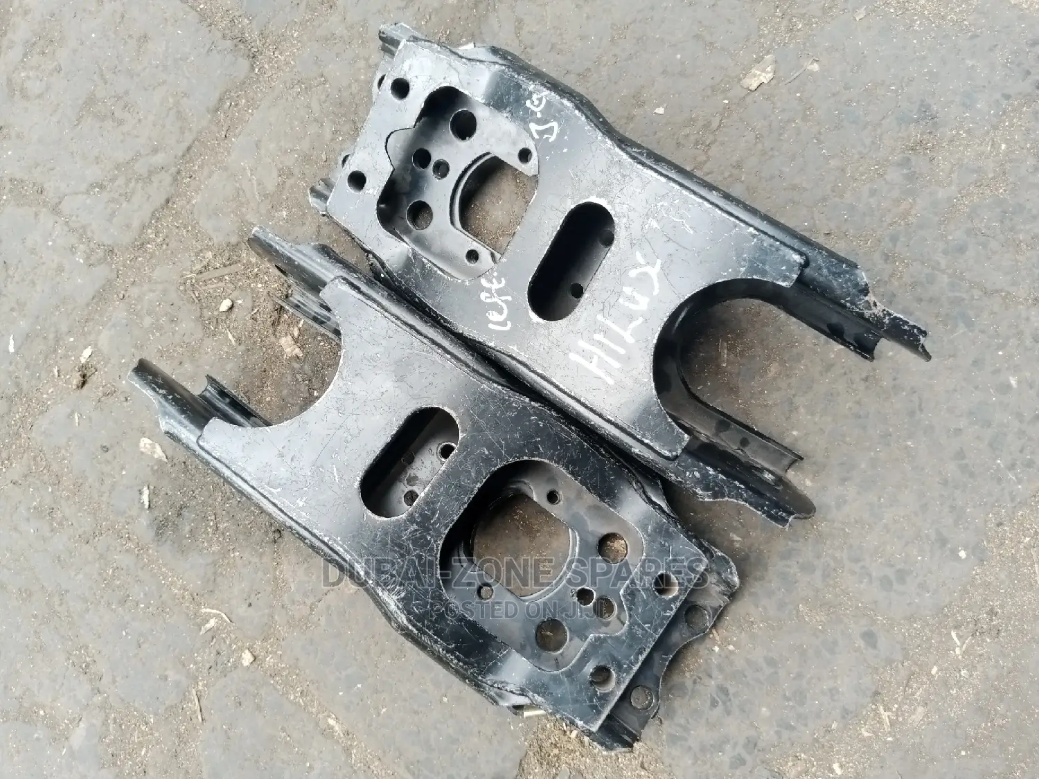 Lower Arms Toyota Hilux Yn85, Yn55.