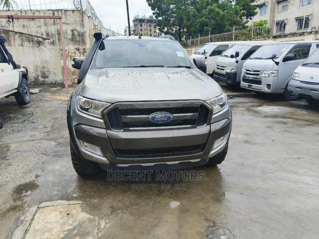 Ford Ranger 2017 Gray - thumbnail 3