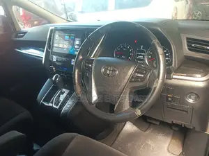 Toyota Alphard 2016 Black