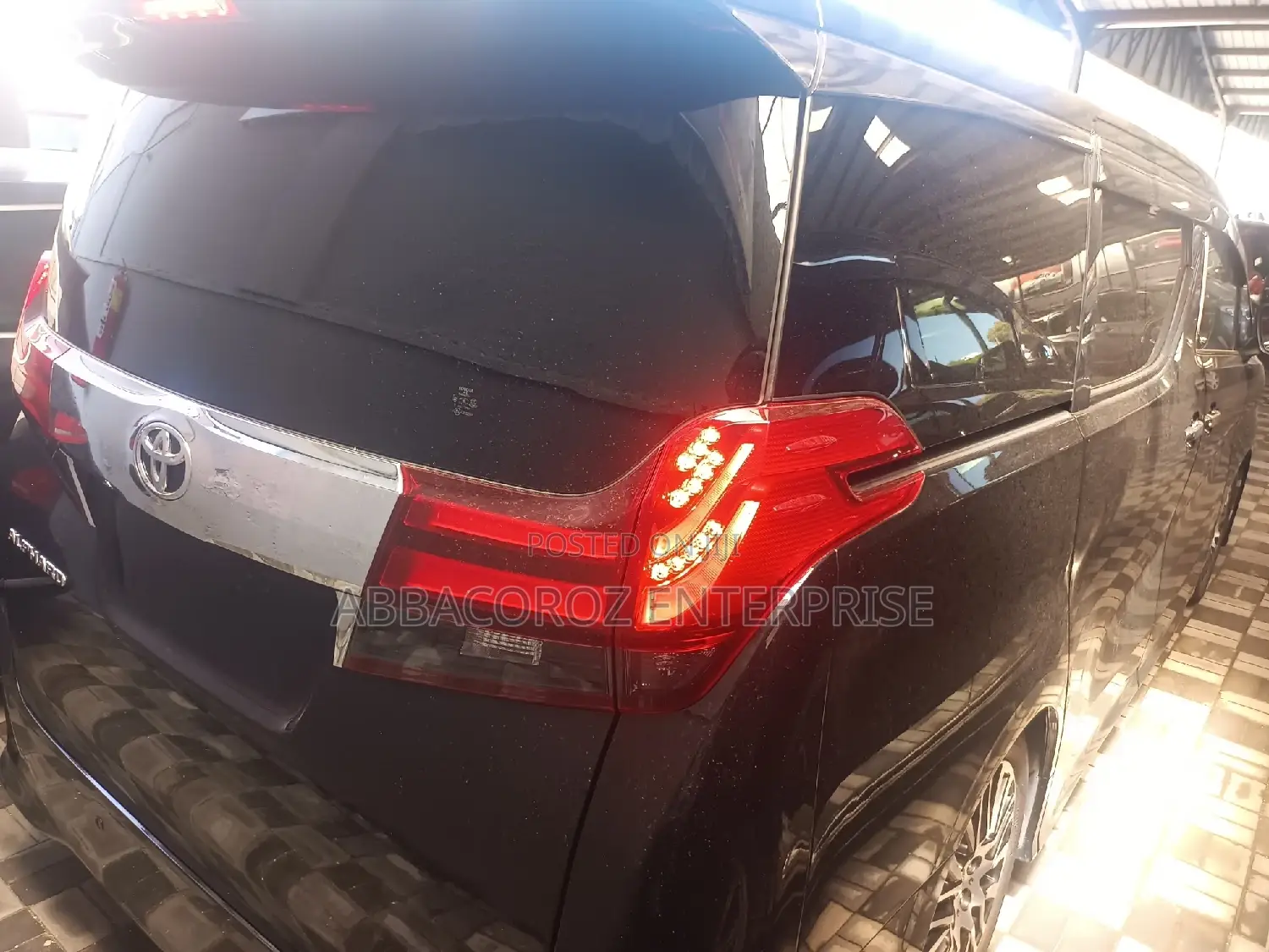 Toyota Alphard 2016 Black