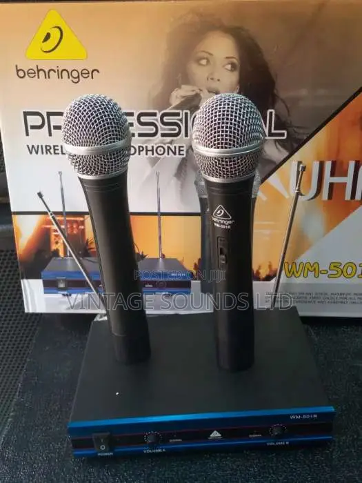 Behringer Wireless Microphone