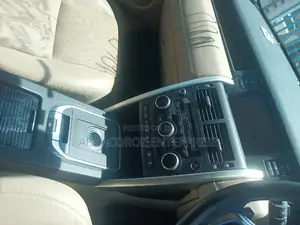 Land Rover Discovery 2016 Green