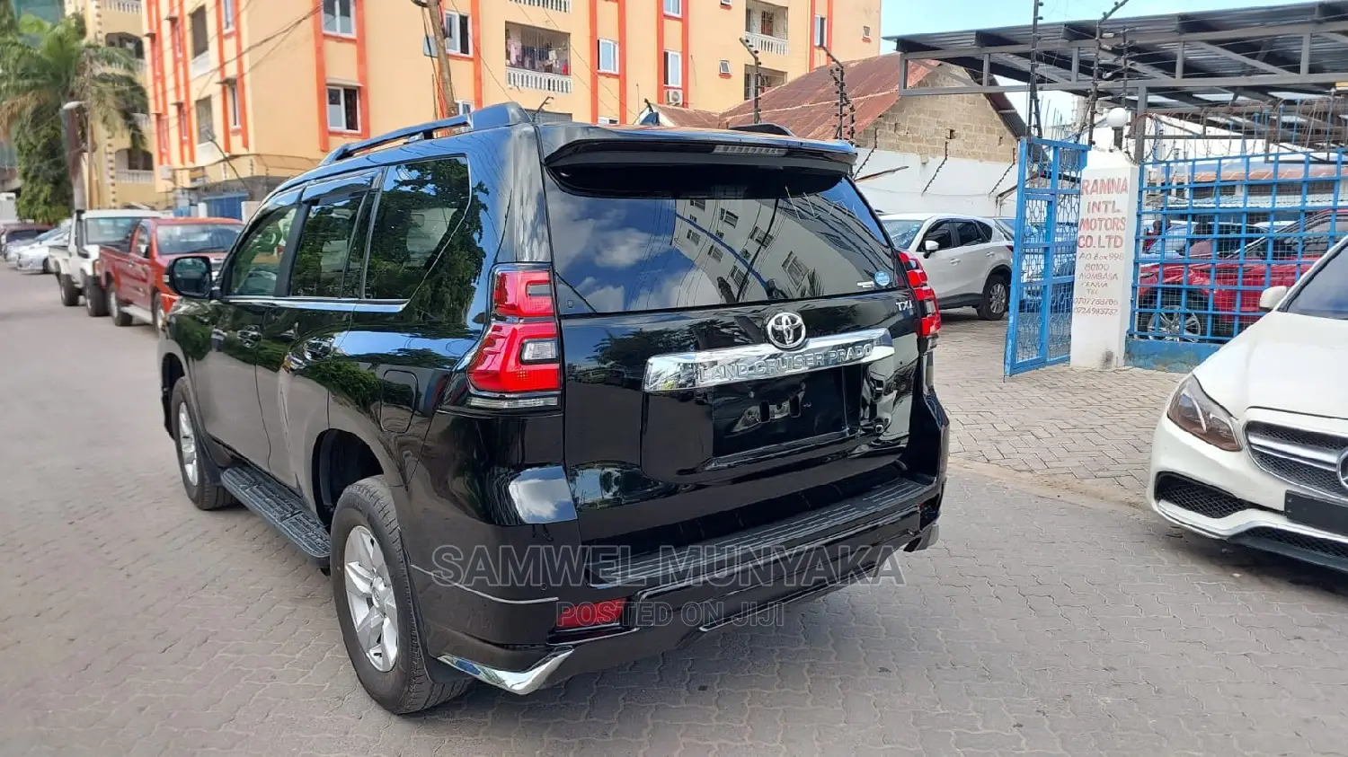 Toyota Land Cruiser Prado 2.7 2018 Black