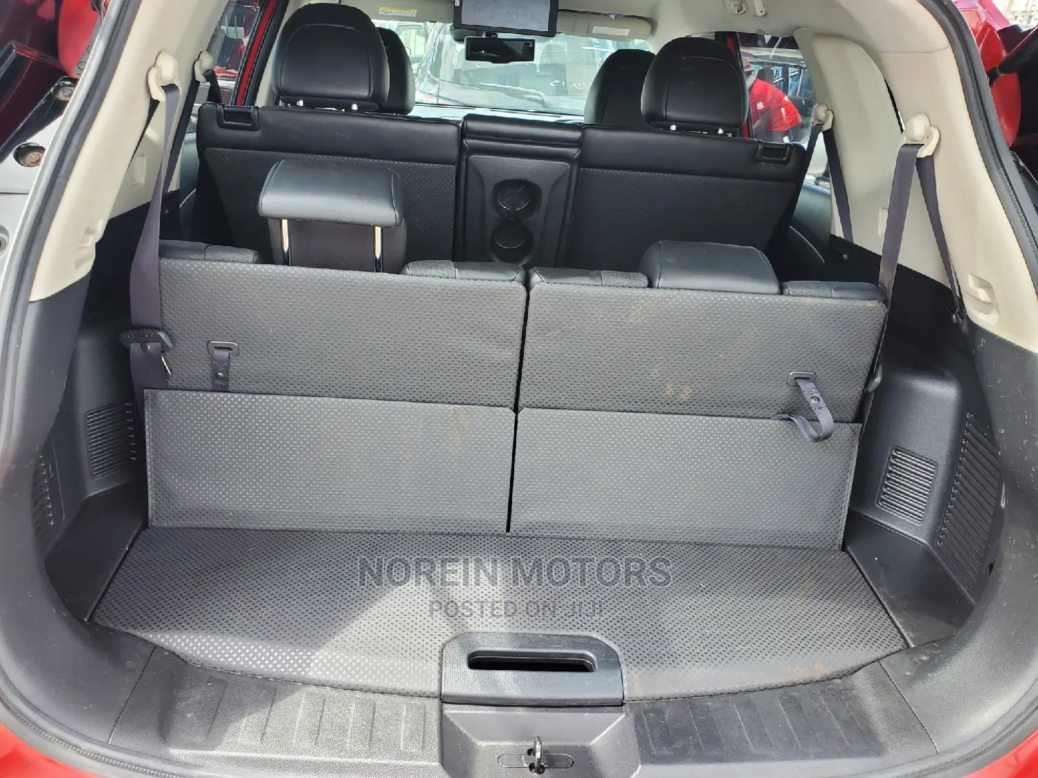 Nissan X-Trail 2016 Red
