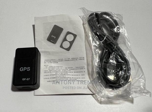 Gf07 GPS Tracker for Elderly and Children