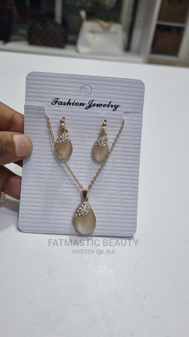 Pretty Jewellery Set - thumbnail 5