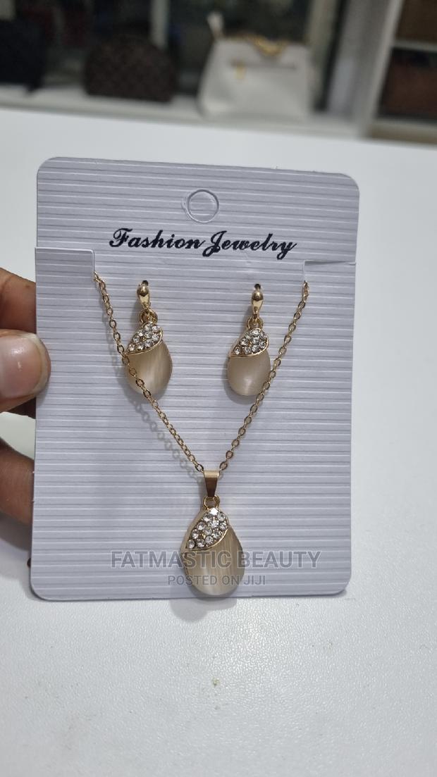 Pretty Jewellery Set - thumbnail 11