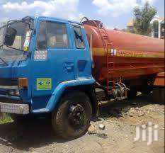 Exhauster|Honey Sucker|Vacuum Truck|Honey Wagon for Hire