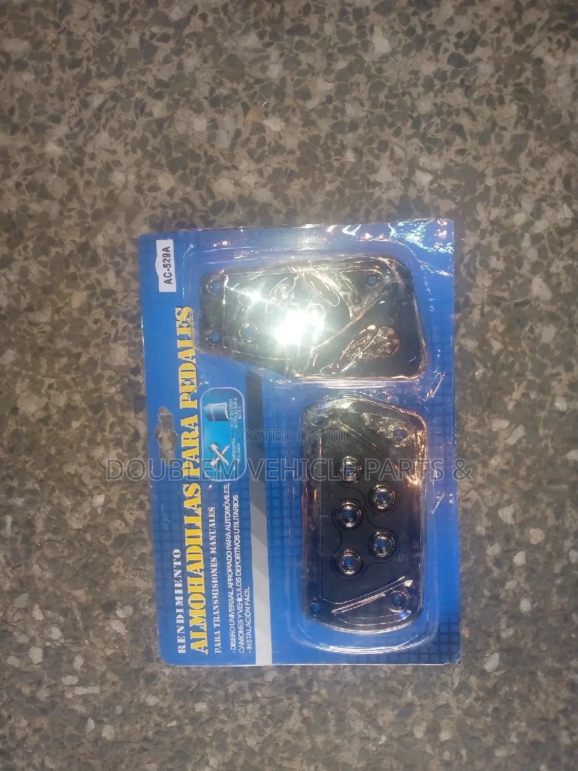 Automatic Pedal Pedals Pads .Universal in All Vehicles