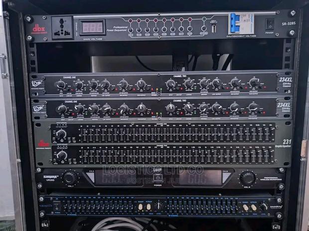 Public Address DBX 231equalizer, Crossover, Power Sequencer - main view