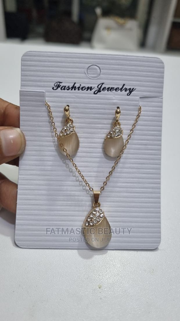 Jewellery Set - main view