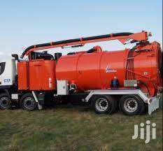 Exhauster|Honey Sucker|Vacuum Truck|Honey Wagon for Hire