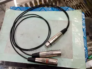 Y- XLR Cable