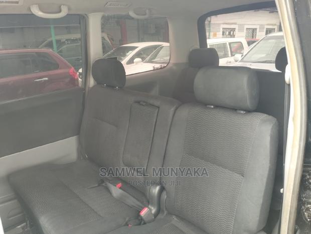 Toyota Voxy 2010 Black - thumbnail 4