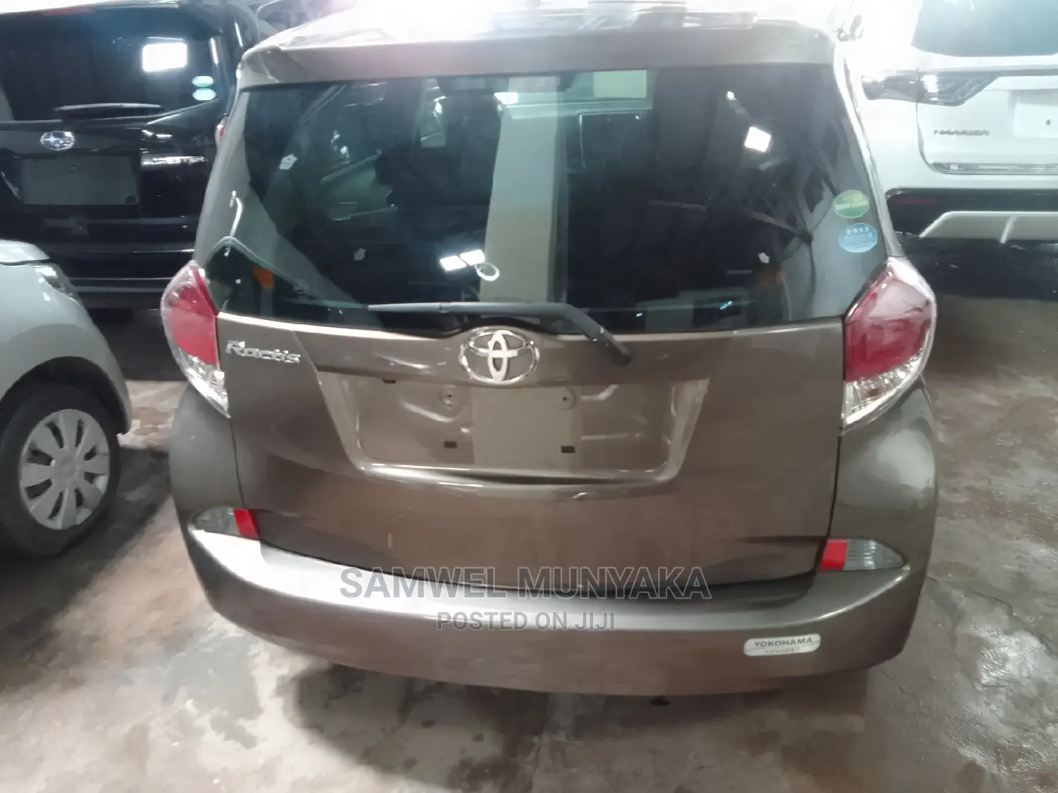 Toyota Ractis 1.5 AWD 2016 Gold