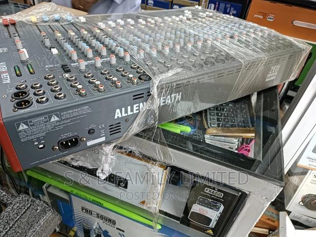 Allen Heath Zed-22fx Plain Mixer - main view