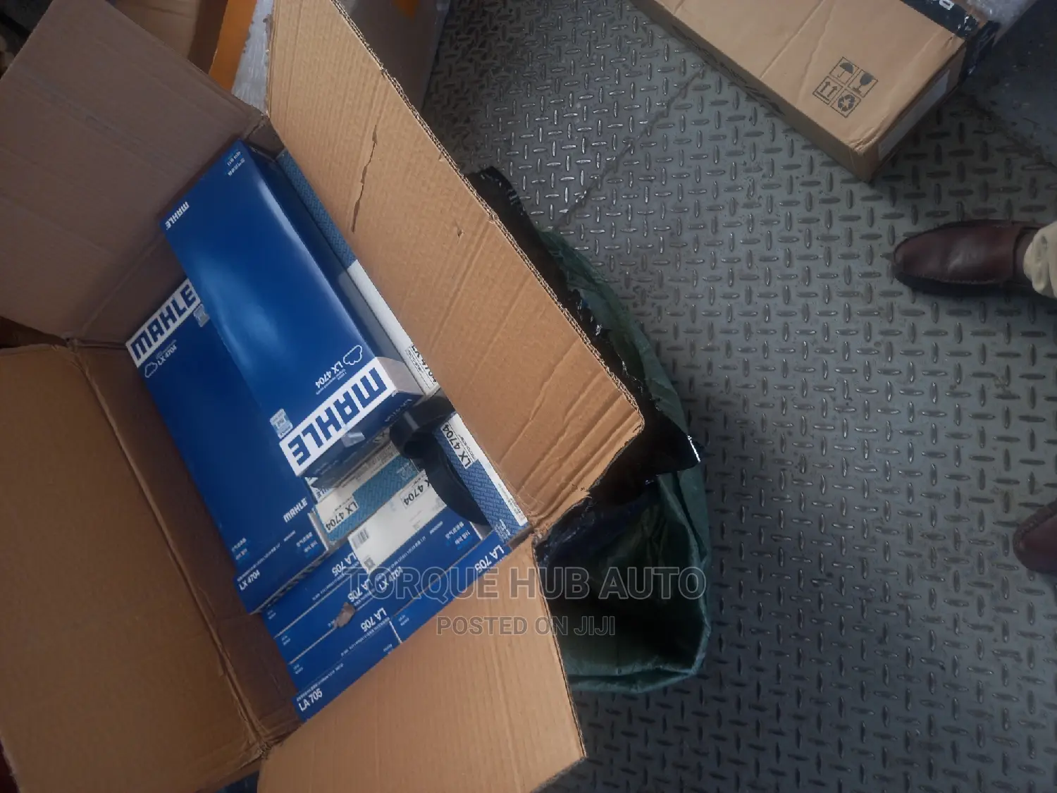 Volvo Peugeot Nissan Mazda Toyota Jeep Ford Spare Parts