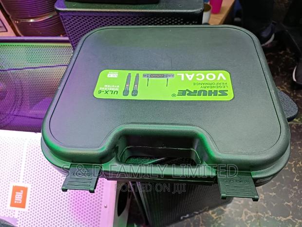 Shure ULX-6 Wireless Microphone With Briefcase - thumbnail 2