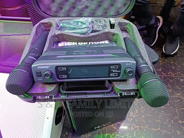 Shure ULX-6 Wireless Microphone With Briefcase - thumbnail 3