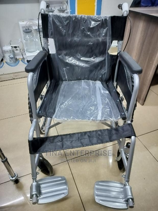 Standard Wheelchair - thumbnail 3