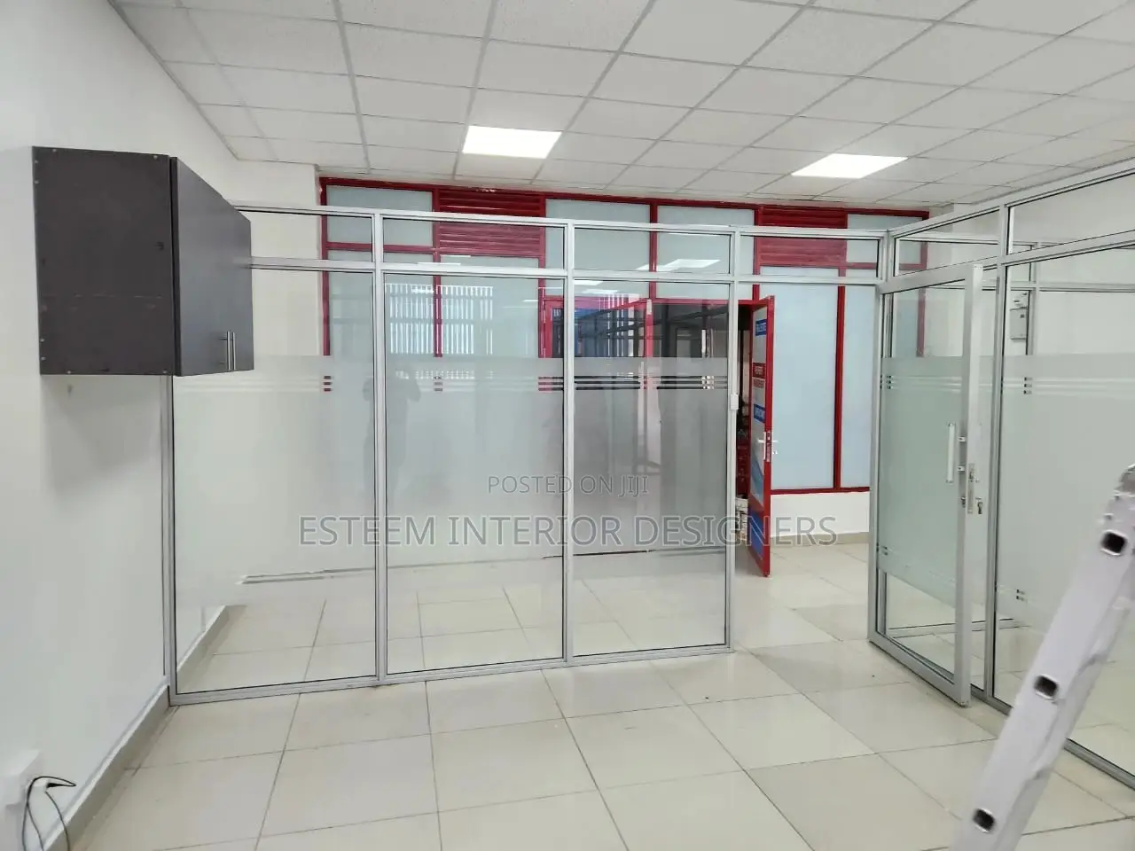 Office Partitioning With Glass and Aluminium