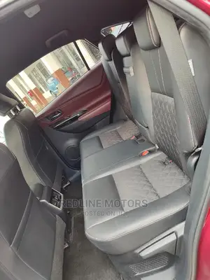 Toyota Harrier 2.0 2016 Red