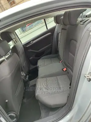Volkswagen Passat 2016 White