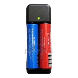 2 Slots 8800mah 18650 Batteries 3.7V + Charger