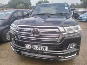 Toyota Land Cruiser 4.6 V8 ZX 2017 Black